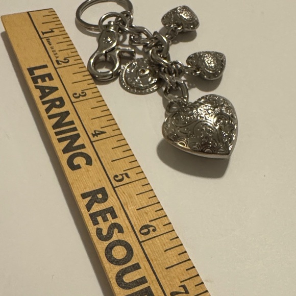 Kathy Van Zeeland Silver Heart Charm Key Holder - Picture 7 of 7
